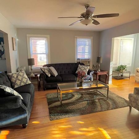 Three Bed One Bath Apt 25 Mins To Nyc Belleville Exterior photo